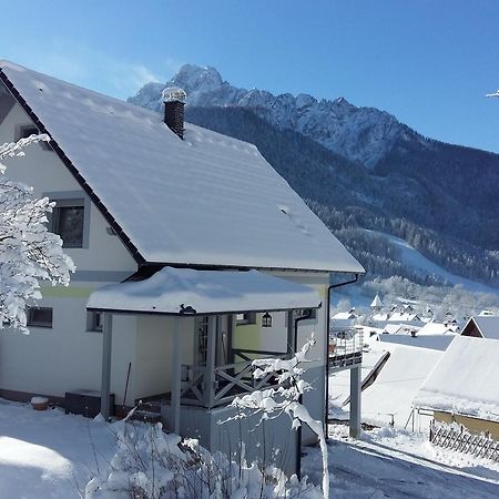 Apartment Leposa Kranjska Gora Exteriör bild